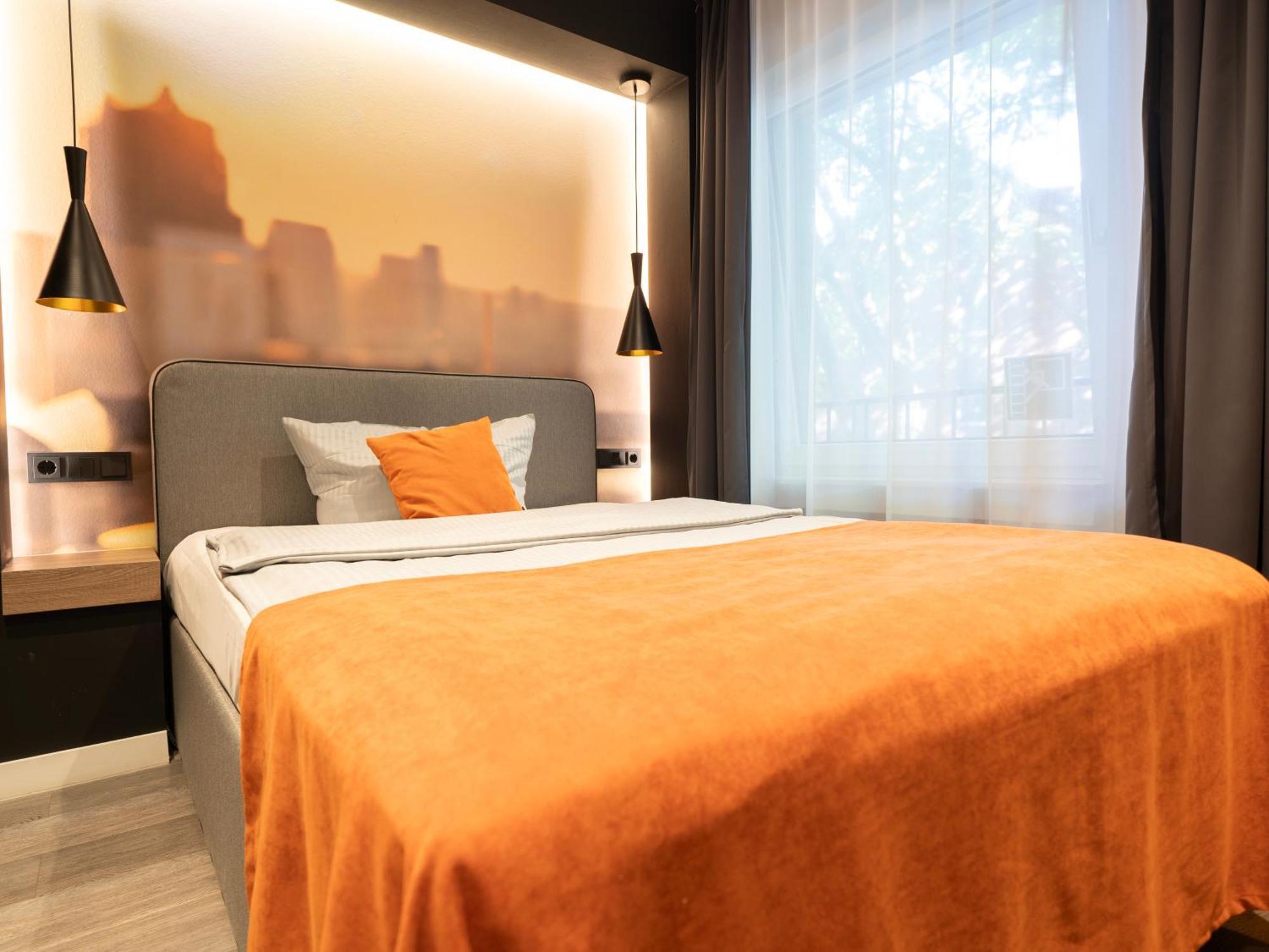 Juststay Ratingen Hotel & Apartments מראה חיצוני תמונה